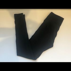 TNA high-rise black leggings